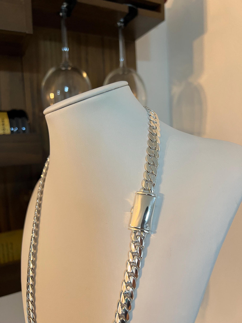 Chain worn