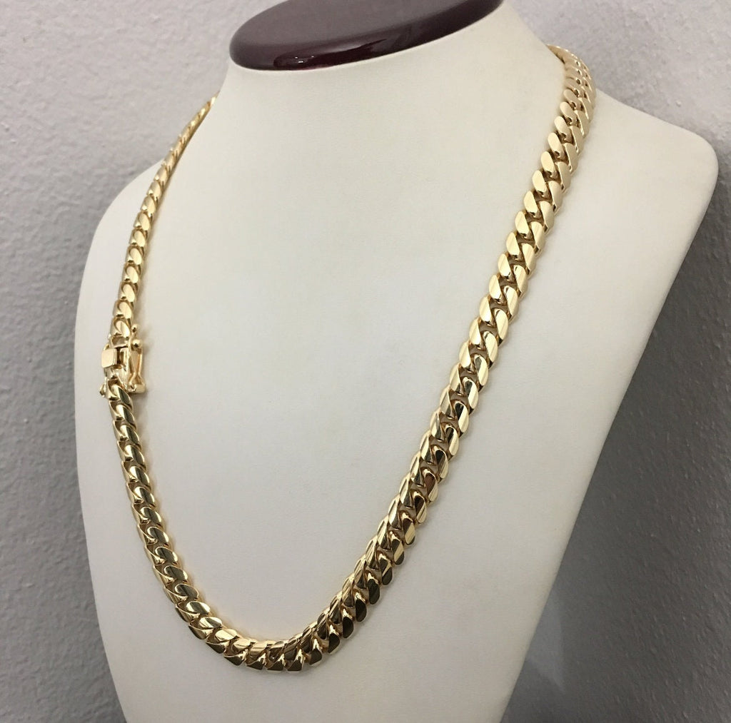 Gold links close up