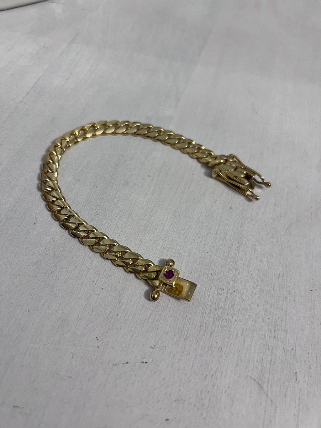 Gold links close up