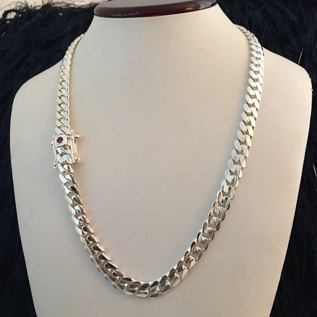 Ruby clasp detail