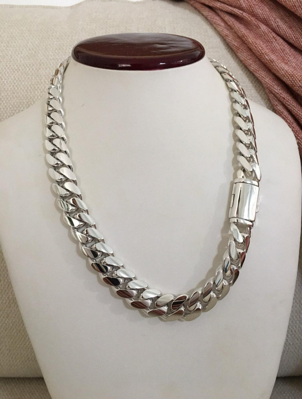 14mm silver Cuban link with sleek lock
